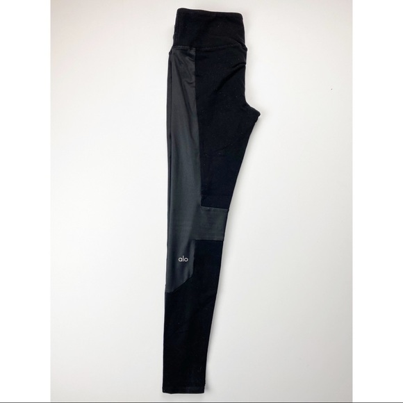 Alo Yoga Black Leggings Workout Pants Yoga Athleisure Womens Small - Picture 3 of 13